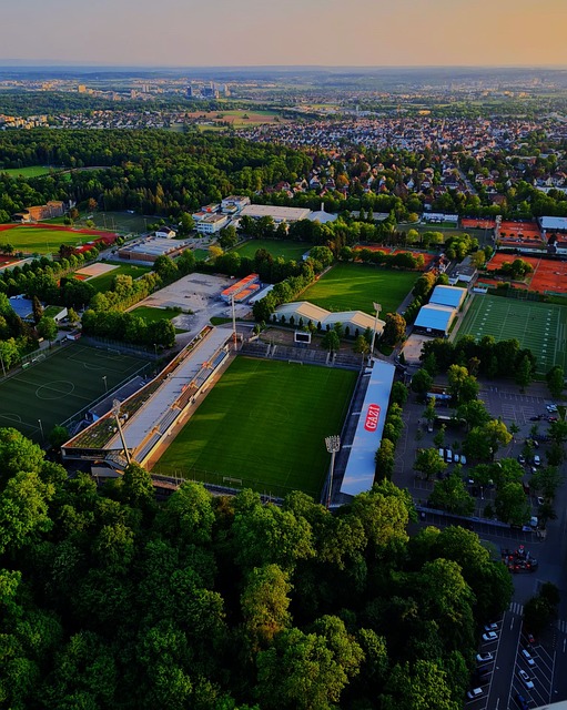 作精神更值 作精神更值